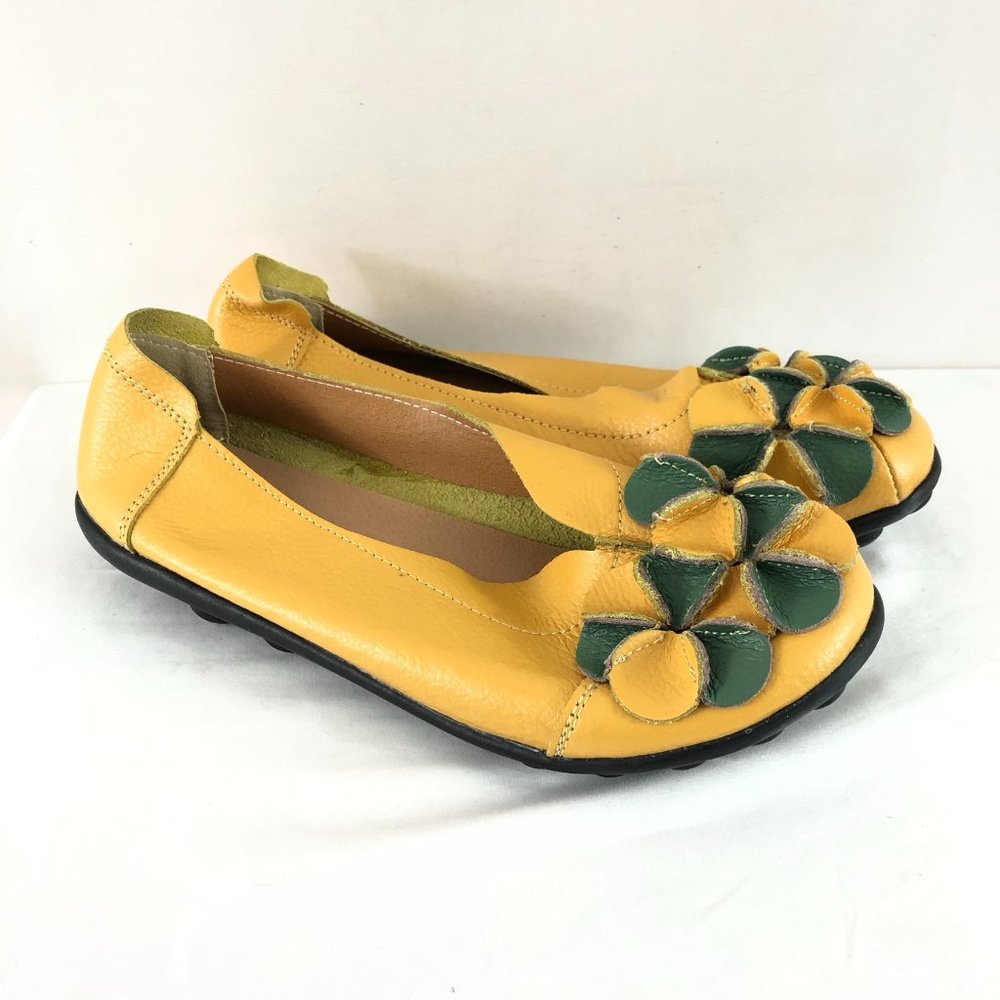 Womens Loafers Flats Leather Floral Applique Slip